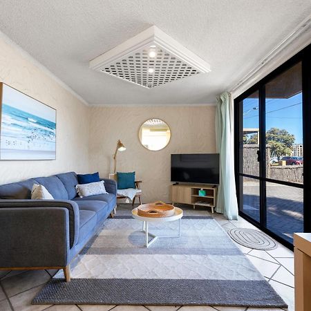 Bayswaterfront Apartments Аделейд Екстериор снимка